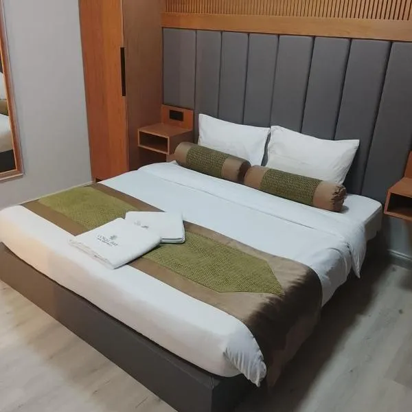 Viesnīca Coral Bay Suite Hotel pilsētā Korfakana