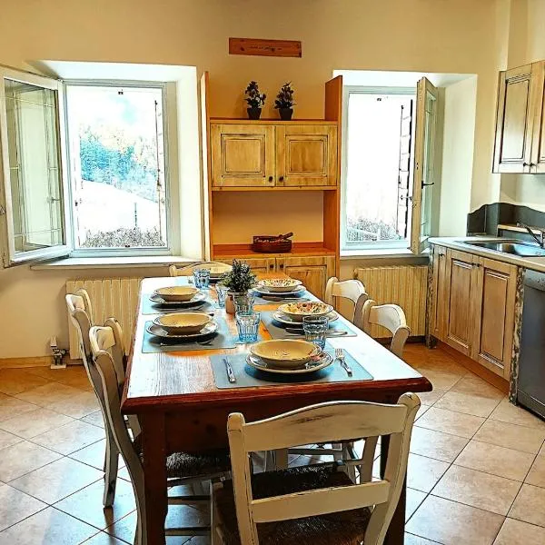 La Casa dei Nonni, hotel Caralte városában