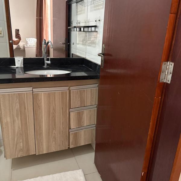 Linda casa e aconchegante próx ao lago Diacuí - Foto 3