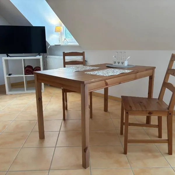 Ferienwohnung mit Küche und Bad, hotel din Hollenbach