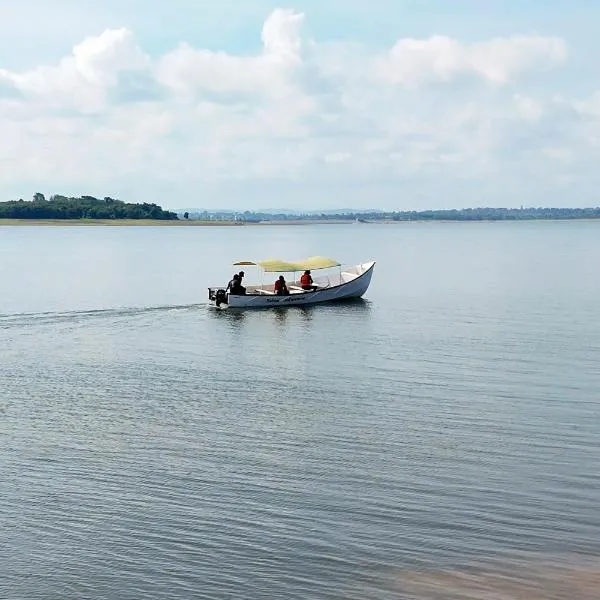 Tiger Woods Homestay Kabini, hotel di Antarasante