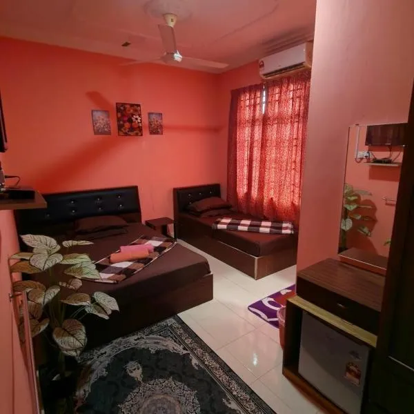 Quddus Inn villa, hotel in Wakaf Baharu