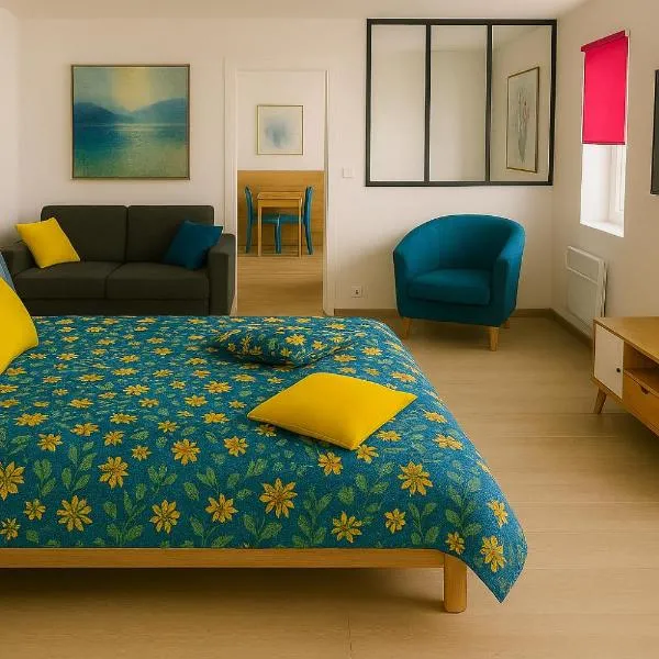 Le Refuge Contemporain, hotel em Montbard