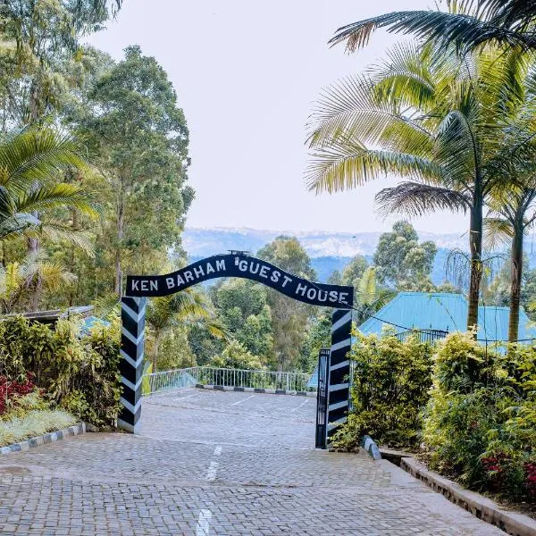 EAR KEN BARHAM GUESTHOUSE, hotel en Rwumba