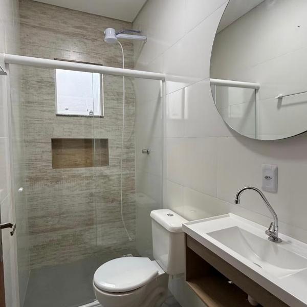 Casa Familiar com Ar-condicionado e Suíte - Foto 3