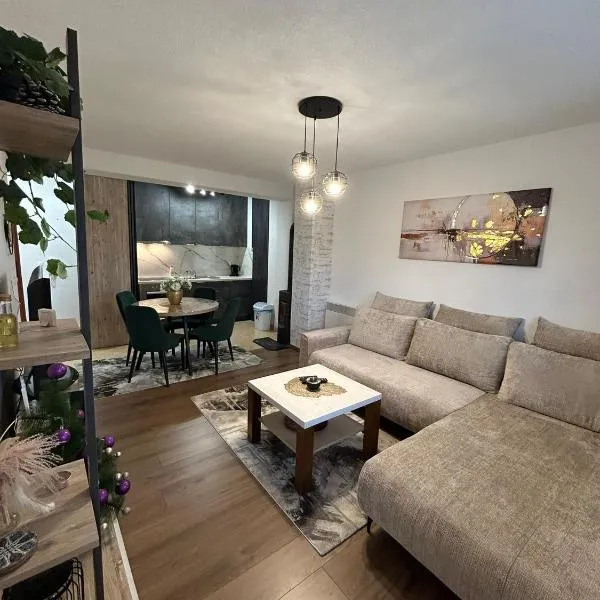 쿠프레스에 위치한 호텔 Apartman Montis