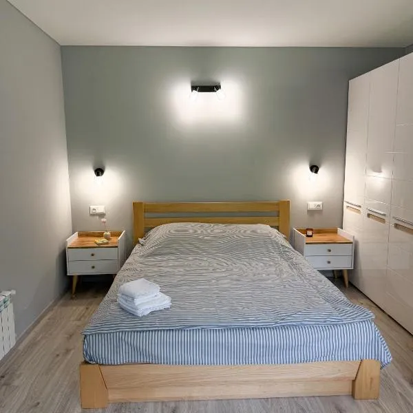 Hygge Apartment, hótel í Mizhhirʼʼya