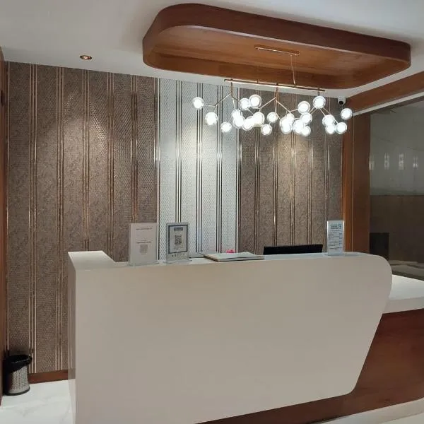 Hotel Liora Suites, hotel em Bangalore