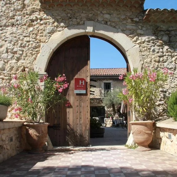 Viesnīca Le Trésor des Templiers pilsētā Malataverne