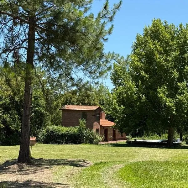 Cabaña en villa de las Rosas, Hotel in Villa Las Rosas