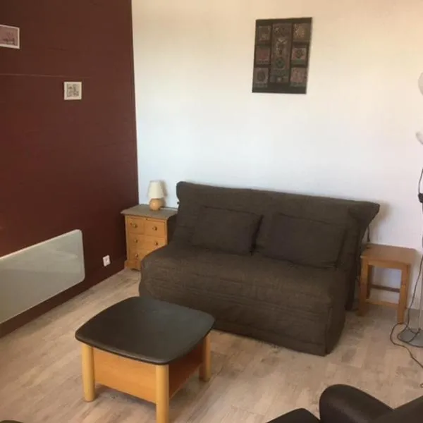 Appartement 4 personnes Super Besse, ξενοδοχείο σε Super Besse