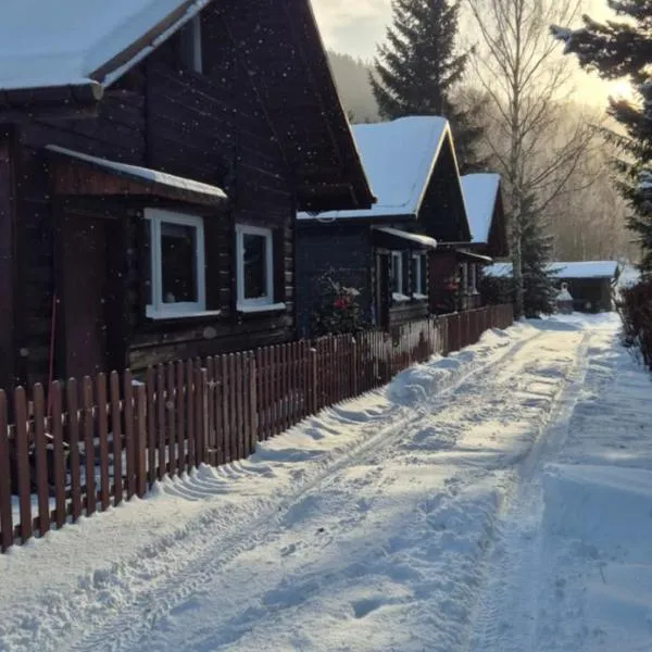 Stanica pod Zadzierną Domki całoroczne โรงแรมในลูบาฟกา