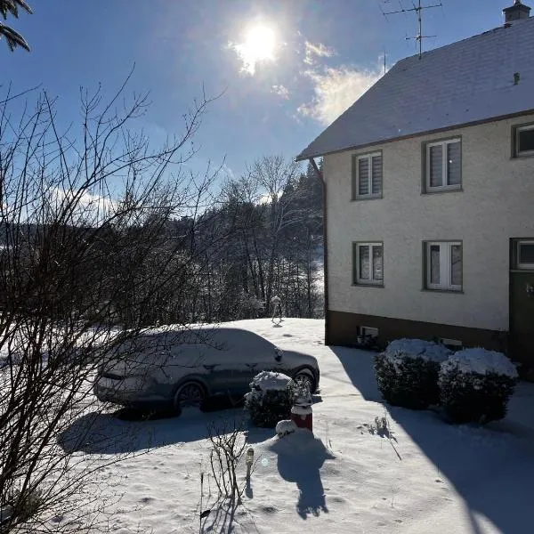 Ferienwohnung am Leinbach, nahe Freudenstadt, hotel em Lossburg