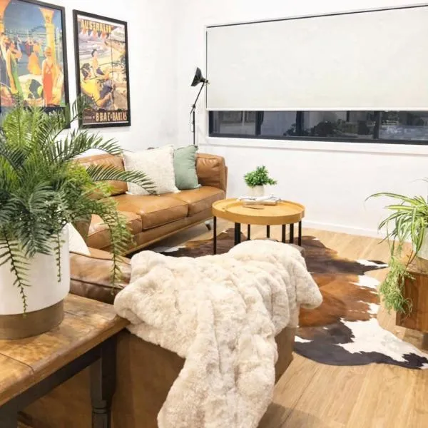 Charlestown Escape Ocean Views Breakfast – hotel w mieście Charlestown