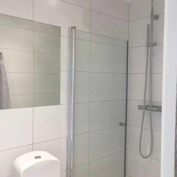 Central guesthouse, hotel em Halmstad