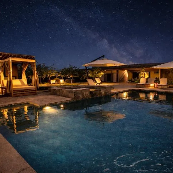 Hotel Flores de Sal-Valle de Guadalupe, hotel in Valle de Guadalupe