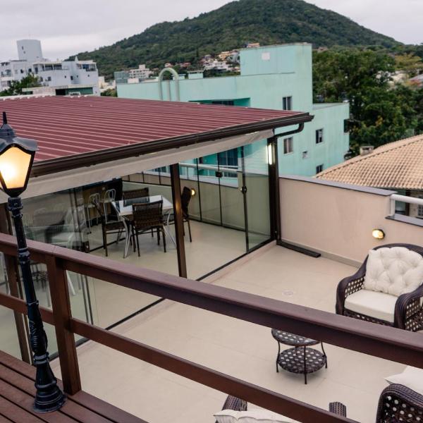 Apartamento do Sol - Cobertura Piscina privativa, 4 quartos, 220m da praia no centro de Bombinhas