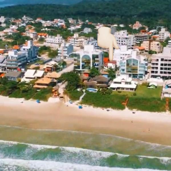 Ap com um dormitório 30m da praia de Mariscal
