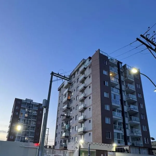 Apartamento em Ilhéus praia dos Milionarios, hotel u gradu Iljeus