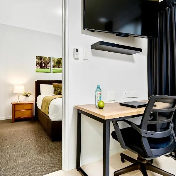 Emerald Inn by Travellers, hotel em Emerald