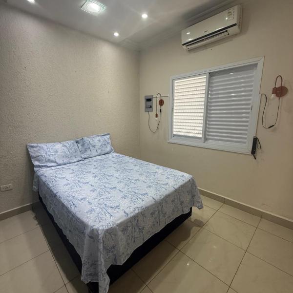 Casa com piscina em Mongaguá - Foto 2