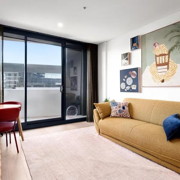 Luxe Apartment - Pool, Gym, Parking, Sky Rooftop, hotel i Newcastle
