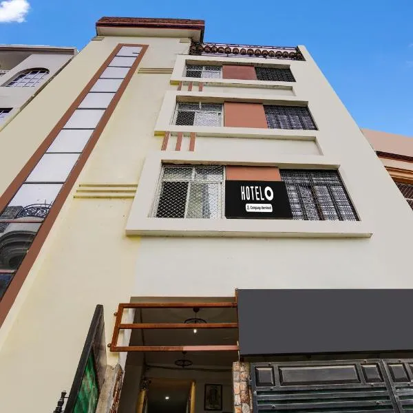 Hotel O George Town, готель у місті Colonelganj