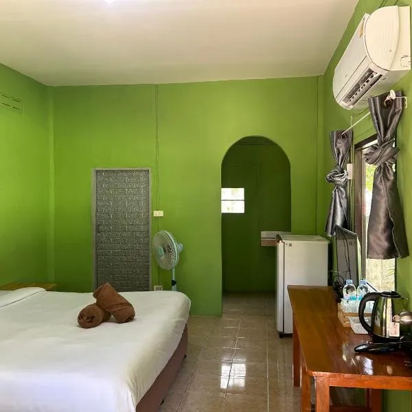 ABC Bungalow, Hotel in Baan Tai