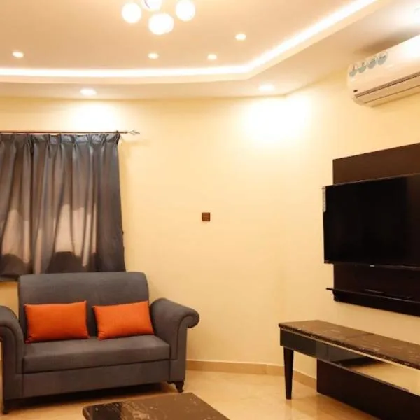 فندق لي لي ظهران الجنوب, Hotel in Mayzah