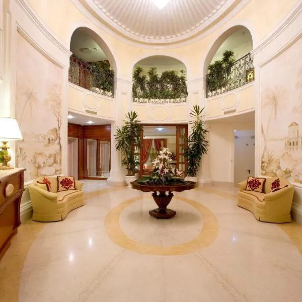 Palazzo Alabardieri, hotelli Napolissa