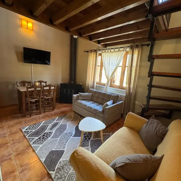 Frigias 3, hotel din Arachova