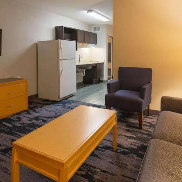 Candlewood Suites San Antonio - Fort Sam Houston by IHG, khách sạn ở San Antonio