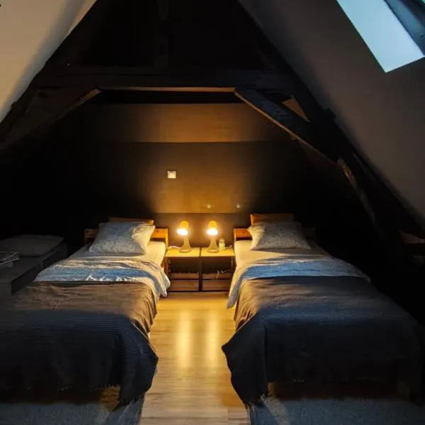 La chambre, хотел в Aniche