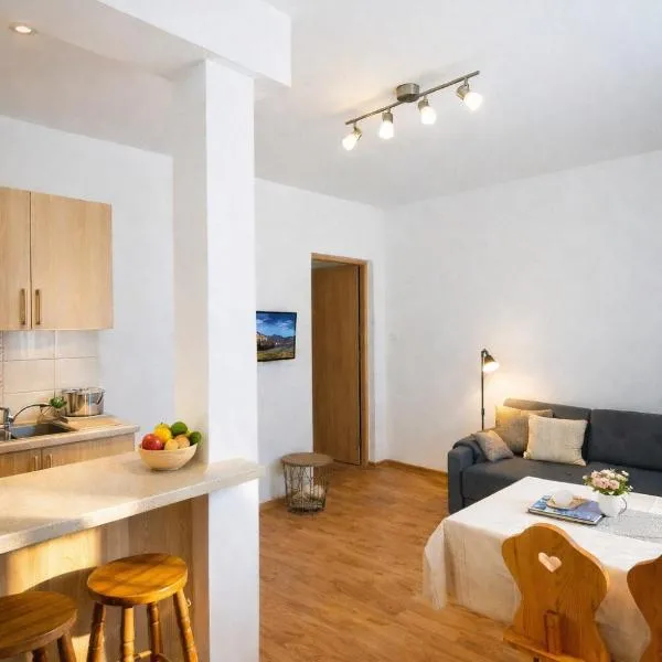 Apartamenty & Domek Gawędówka, hotel en Krościenko nad Dunajcem