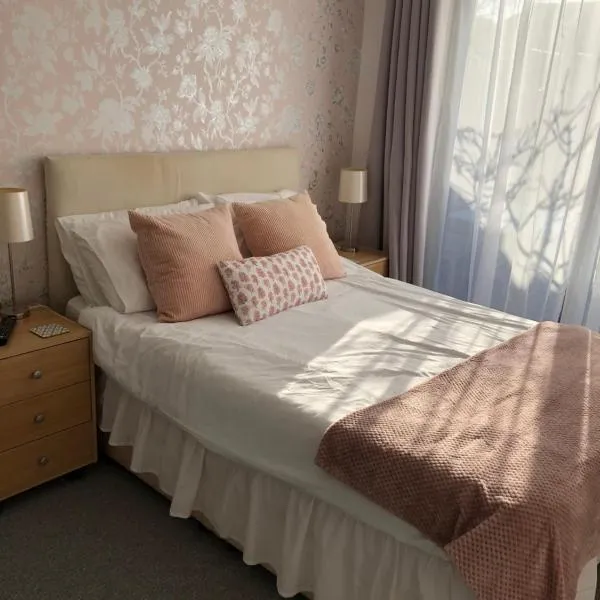 Basingstoke En Suite Room in Garden Annex, hotel Basingstoke-ban