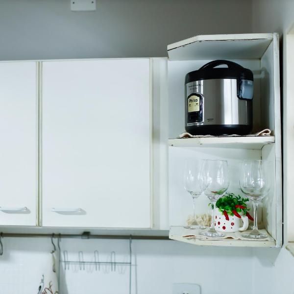 Apartamento 222 Pé na Praça 1 vaga Garagem 4 hóspedes - Foto 4