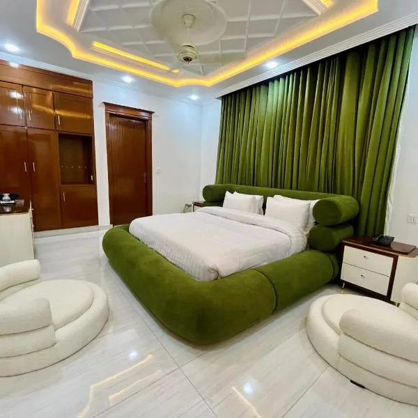 Hotel Smart Multan, hotel di Multan