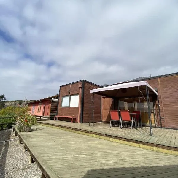 BUHO Cabin Studio BBQ Kitchen Parking Pool，Algarrobito的飯店