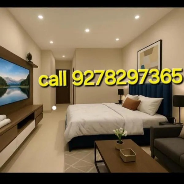 Shree Balaji home stay Ayodhya parking and kitchen available ram mandir 3km, hotel en Ayodhya