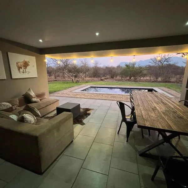 House 110, hotel v mestu Hoedspruit