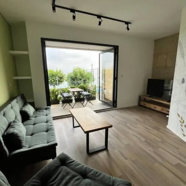 Piso 1 Línea 30M de Playa ALOJAMIENTOS VACAY, hotel in Bueu