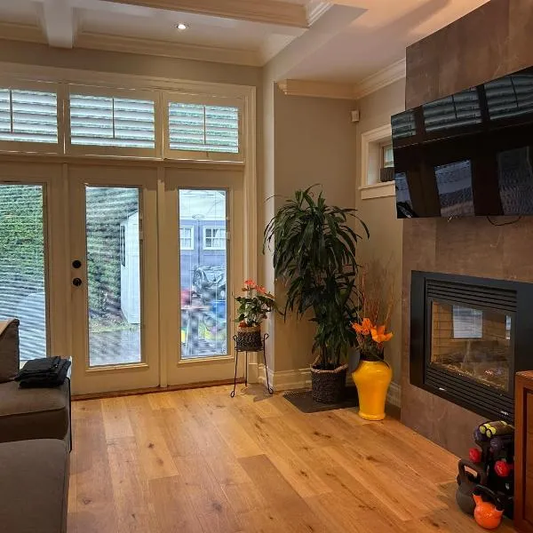 Ride and Climb Lodge, hotel en Squamish