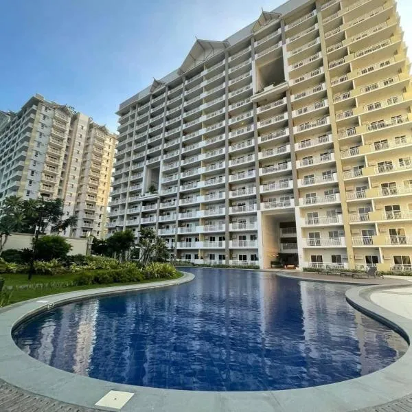 The Atherton by DMCI- 2BR FREE PARKING, hotel di Manila