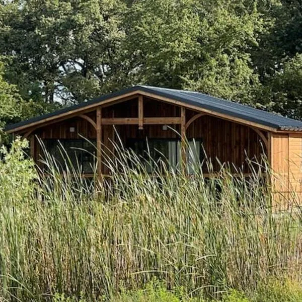Les cottages du Tremble, hotel en Ruffec