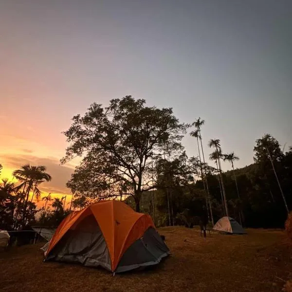 Coorg Camping JungleDrift, hotelli kohteessa Madikeri