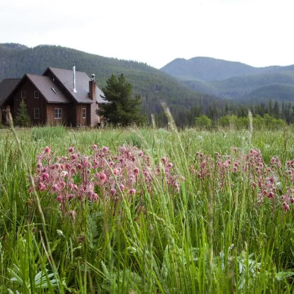 Homestake Lodge, hotel v destinaci Whitehall