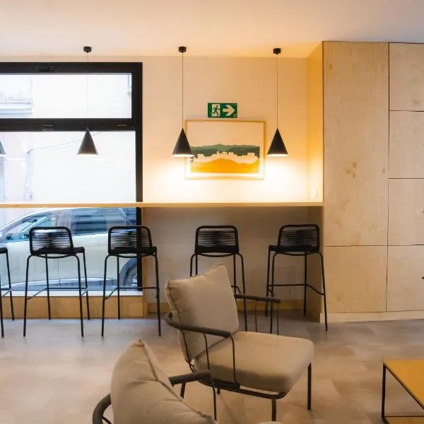 Urban Cube Hostel Granada, hotel din Granada