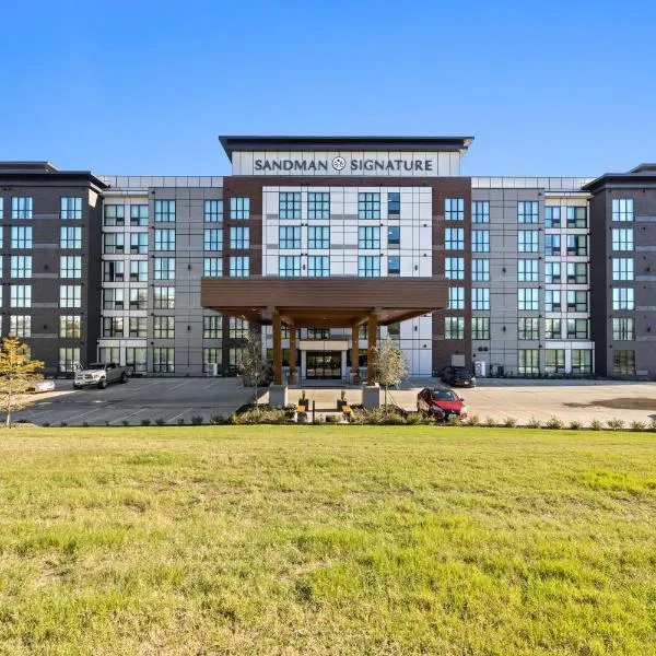 Sandman Signature Dallas Las Colinas Hotel & Suites, hotel em Irving