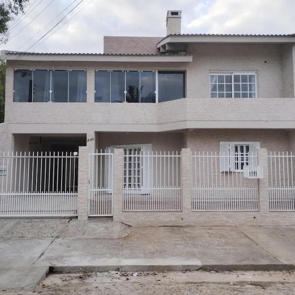 Casa Térrea em Torres perto da Praia da Cal