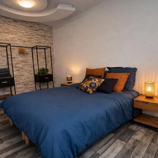 Le trio virtonnais, appart 7 personnes au coeur de la gaume, hotel v destinácii Virton